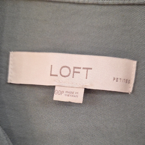 LOFT Green Button-Down Jumpsuit - Picture 3 of 3